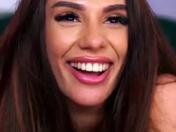 Chaturbate Adult Webcams of hayliemilf