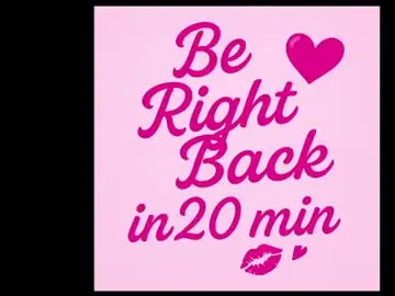 Chaturbate Live Sex Cam of lunadaddysgirl