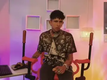 Chaturbate Sex Chat of maximoking26