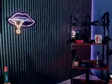 Chaturbate Free Live Porn of maximoking26
