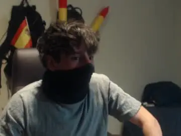 Chaturbate Nude Webcam of kikelargo22