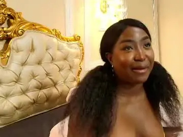 Chaturbate Live Sex of paulinekosh