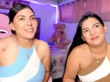 Chaturbate Live Sex Cam of cristal_smith20