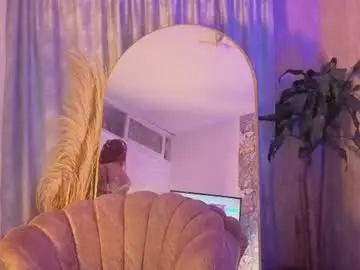 Chaturbate Free Porn Cam of davis_saint
