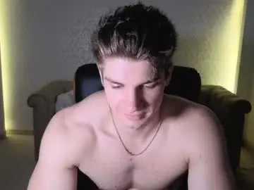 Chaturbate Live Porn of maxkaiden