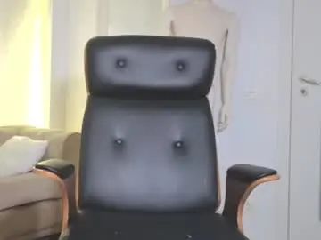 Chaturbate Free Porn Cam of maxkaiden