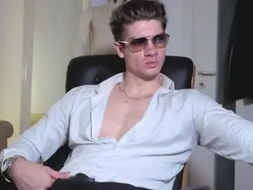 Chaturbate Sex Chat of maxkaiden