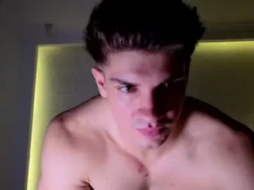 Chaturbate Private Sex Chat of maxkaiden