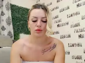 Chaturbate Live Sex of sweetdaiana23