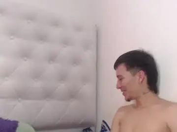 Chaturbate Live Sex Cam of dafnne_and_thomas