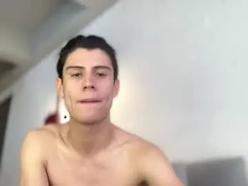 Chaturbate Adult Video Chat of hey_cesard