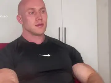 Chaturbate Nude Webcam of wlademarbergs