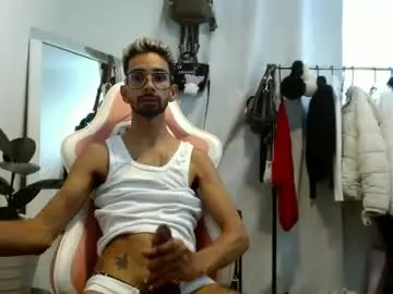 Chaturbate Watch Live Sex Cams of jhonsonvlatino