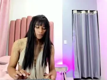 Chaturbate Best live sex cam show of nicoll_xx
