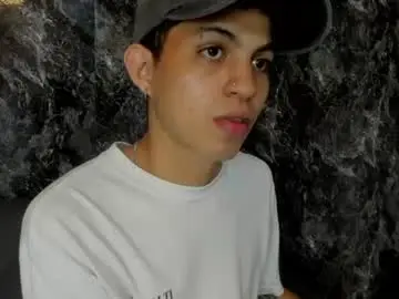 Chaturbate Free Porn Cam of cameron_lux4