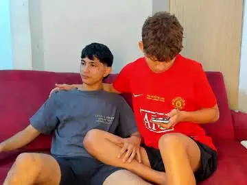 Chaturbate Best live sex cam show of cute_boys18