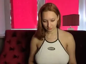 Chaturbate Best live sex cam show of mirrorledy