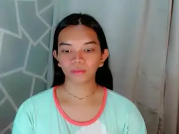 Chaturbate Live Porn of selena_fuckdoll
