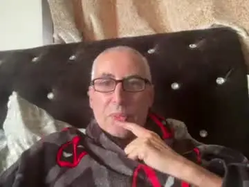 Chaturbate Live Porn of dfraserc