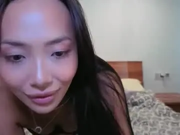 Chaturbate Live Sex Cam of _miura_
