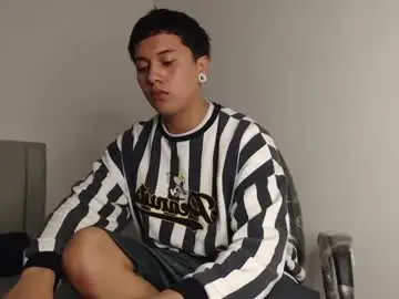 Chaturbate Live Sex of alex__lover