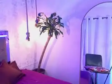 Chaturbate Adult Webcam of pixy_20