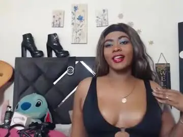 Chaturbate Nude Webcam of natashasexxy__