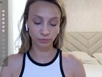 Chaturbate Live Sex of alicewonders_