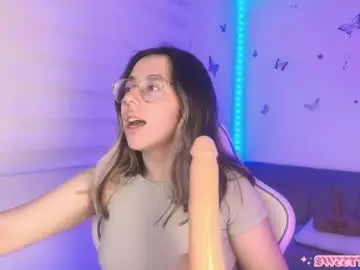 Chaturbate Nude Webcam of sweettvera_