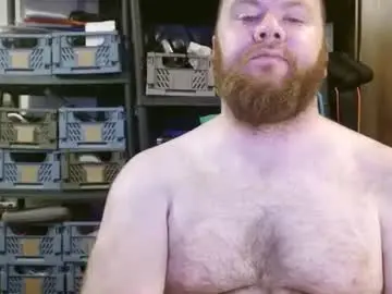 Chaturbate Live Sex Cam of irishdaddy24