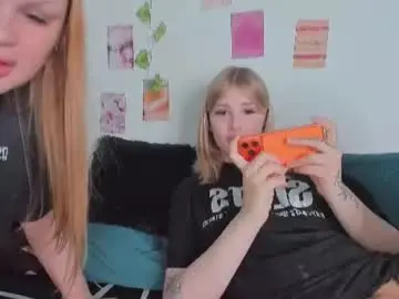 Chaturbate Adult Webcam of krisi_myrr