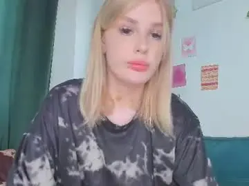 Chaturbate Best live sex cam show of krisi_myrr