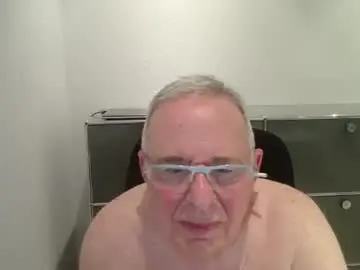 Chaturbate Adult Video Chat of martin_1947