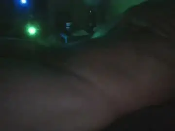 Chaturbate Live Sex Cam of quicklyz