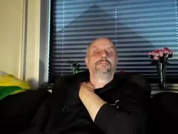 Chaturbate Adult Webcams of hardmrlazy