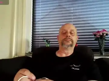 Chaturbate Adult Video Chat of hardmrlazy