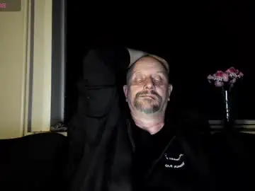 Chaturbate Sex Chat of hardmrlazy