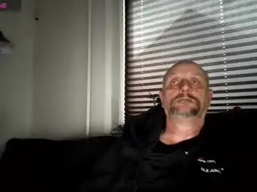 Chaturbate Free Porn Cam of hardmrlazy