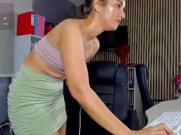 Chaturbate Best live sex cam show of daryastars