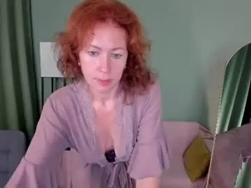 Chaturbate Live Sex Cam of jennali1