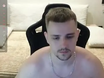 Chaturbate Best live sex cam show of larstar01