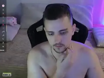 Chaturbate Free Live Porn of larstar01