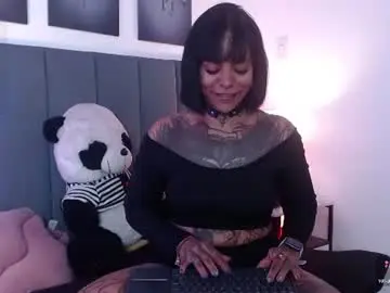 Chaturbate Nude Webcam of tattoo_baby696