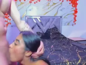 Chaturbate Live Sex Cam of cassie_and_nate_