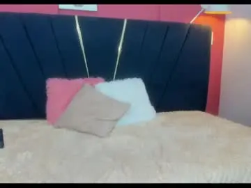 Chaturbate Live Sex of natachy_18