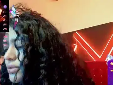 Chaturbate Live Porn of zoe_lara_34