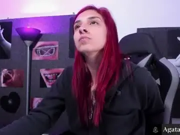 Chaturbate Sex Chat of agatacollinsss