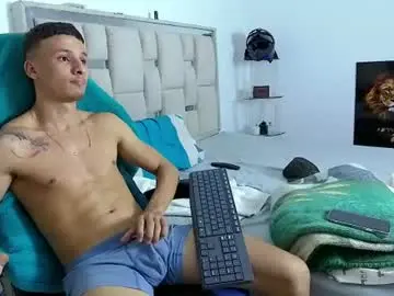 Chaturbate Adult Video Chat of andrew_lover21
