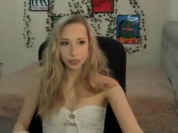 Chaturbate Best live sex cam show of emmarayder