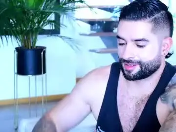 Chaturbate Live Sex Cam of lukhass
